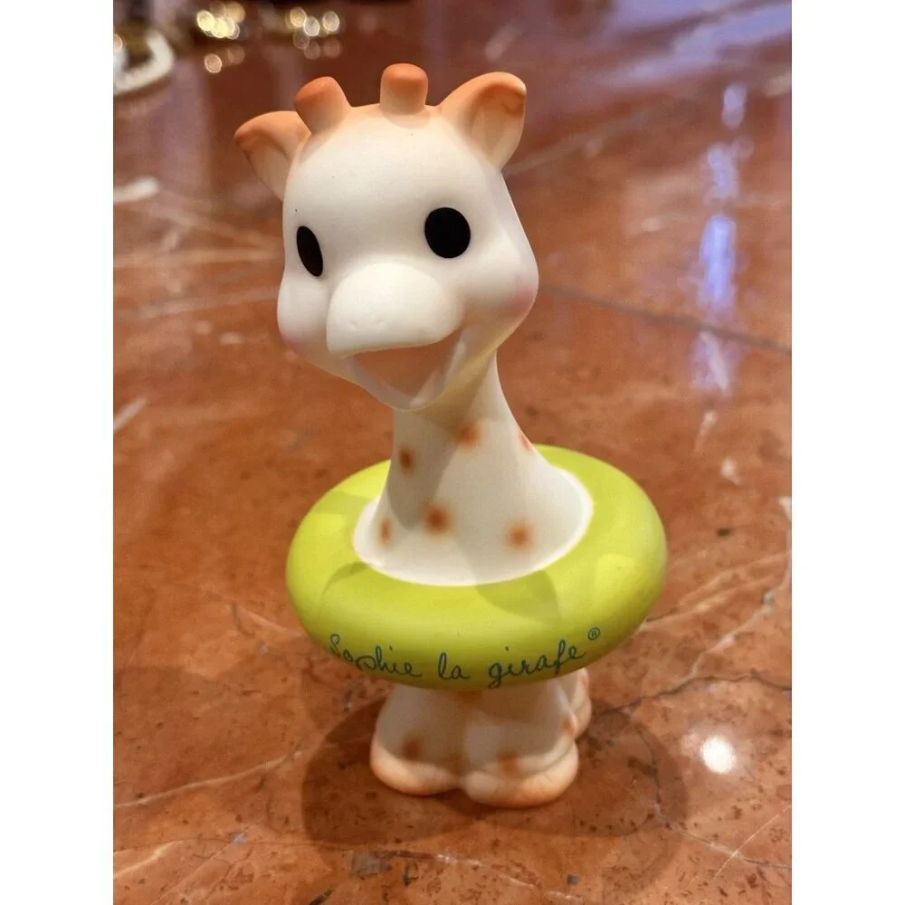 LA SOPHIE GIRAFE ELEPHANT FAT BRAIN PIPSQUIGZ LOVE U LATTE RABBIT RATTLE LOT